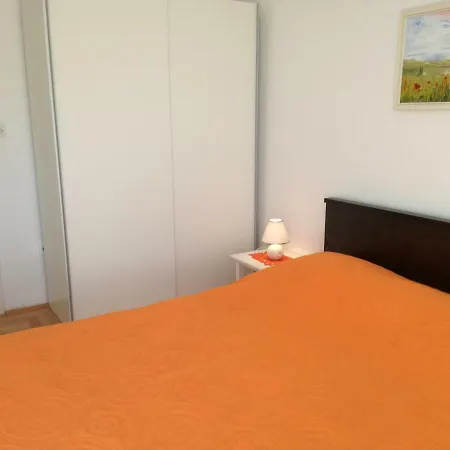 Jenny Apartment