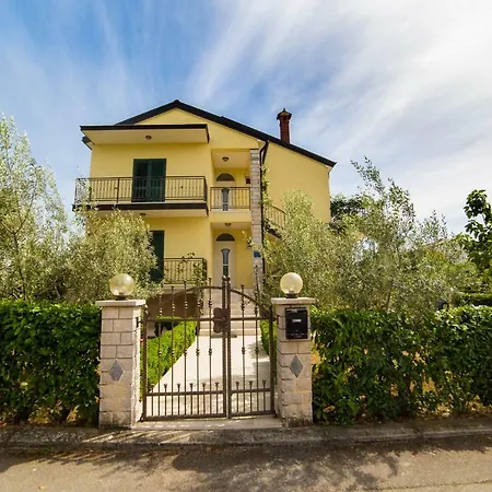 Jenny Apartment Porec
